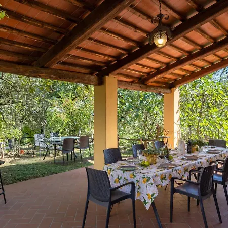 בית נופש Poggio Cuccule By Interhome
